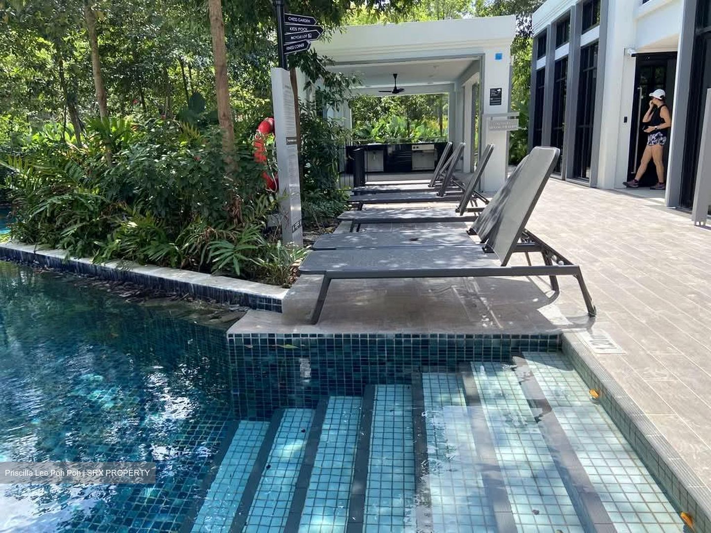 Mayfair Gardens (D21), Condominium #568196851